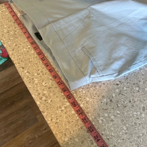 NWT Ann Taylor 16 THE CROP
CURVY FIT Blue Pants - Picture 9 of 12